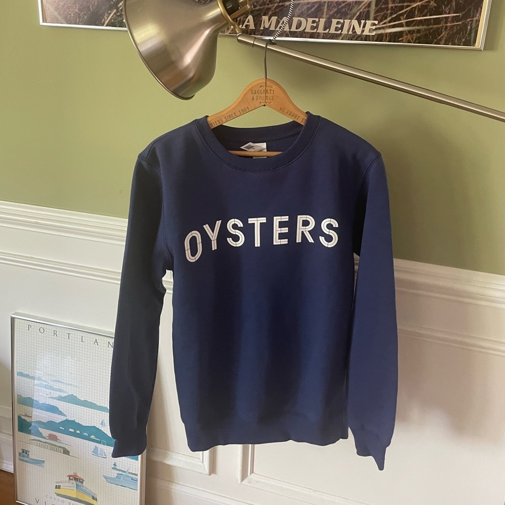 NWT Island Creek Vintage Blue Oyster Sweatshirt